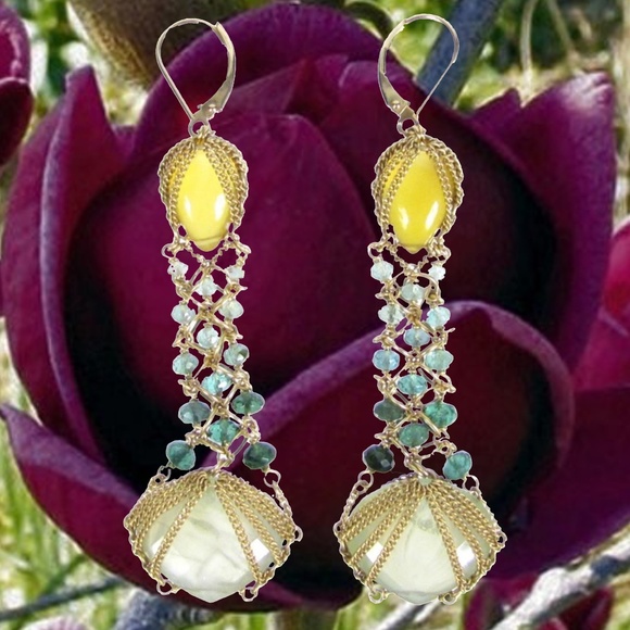 SOLD -Anthony Nak 18k Citrine Prehnite Sapphire Earrings - Picture 3 of 5